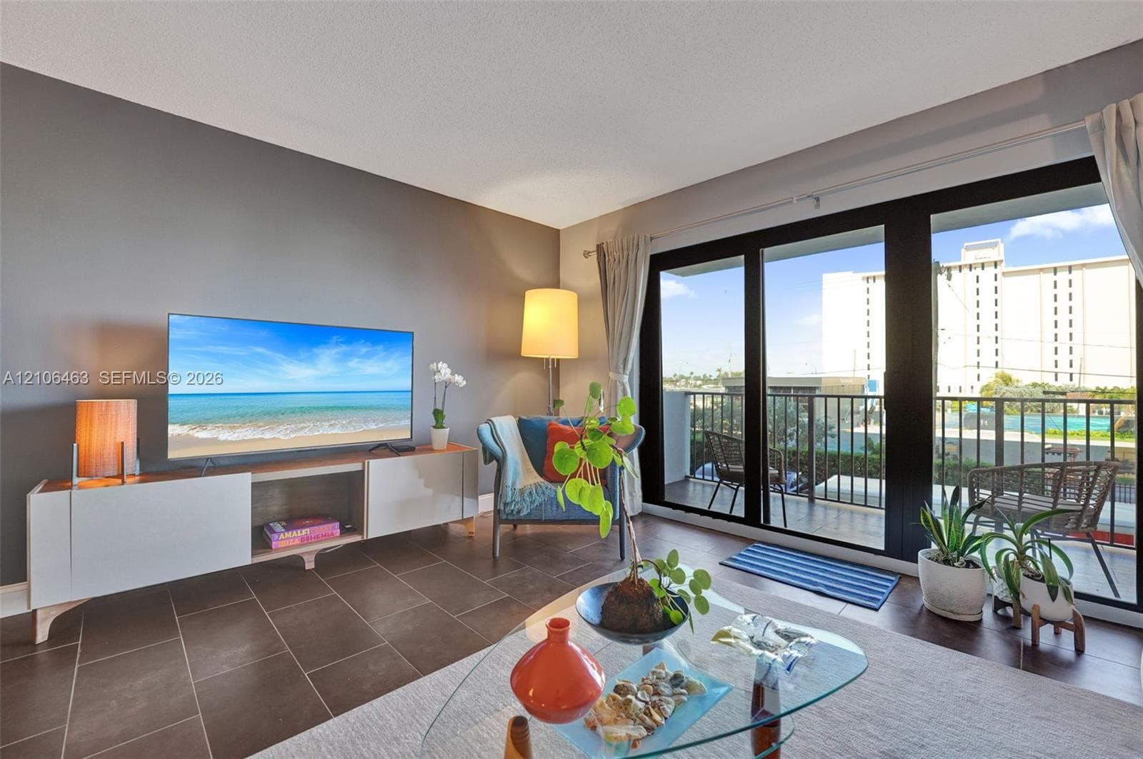 1201 S Ocean Dr 218N photo 2