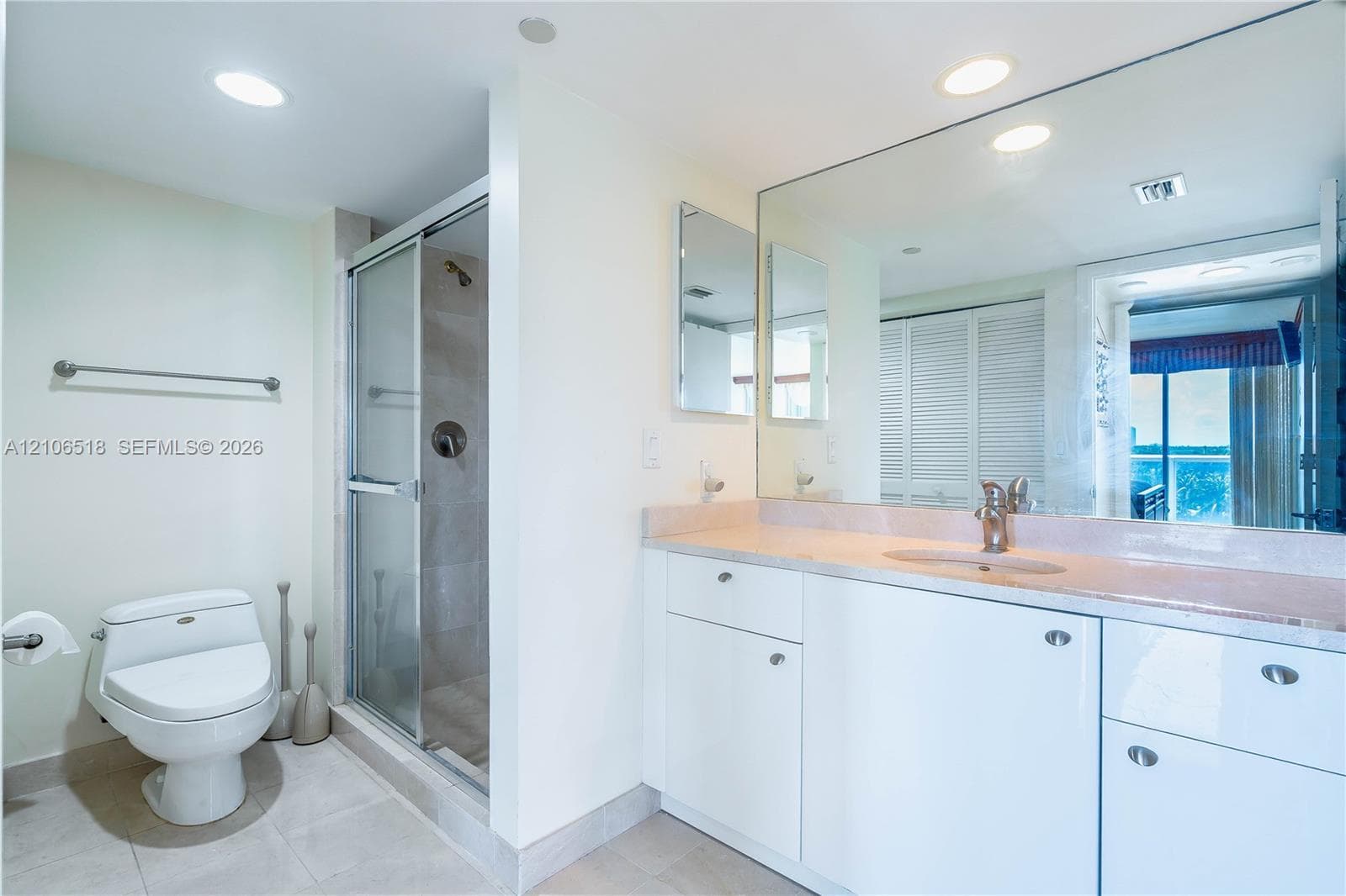 16500 Collins Ave 554 photo 10