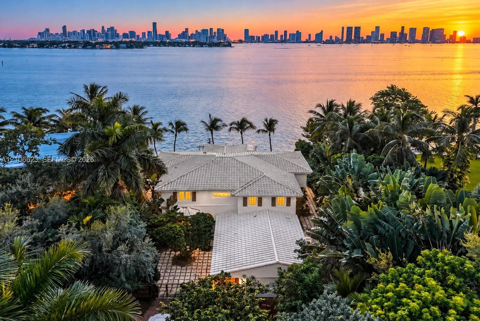 2312 Bay Ave 1