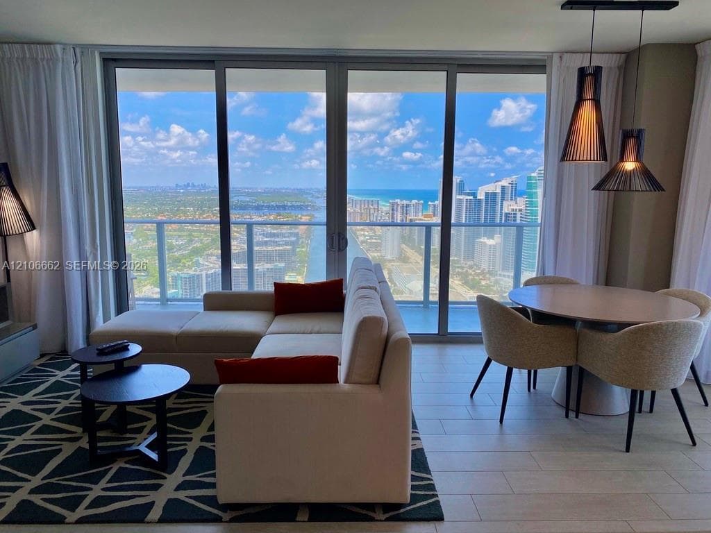 4010 S Ocean Dr T3601 photo 6