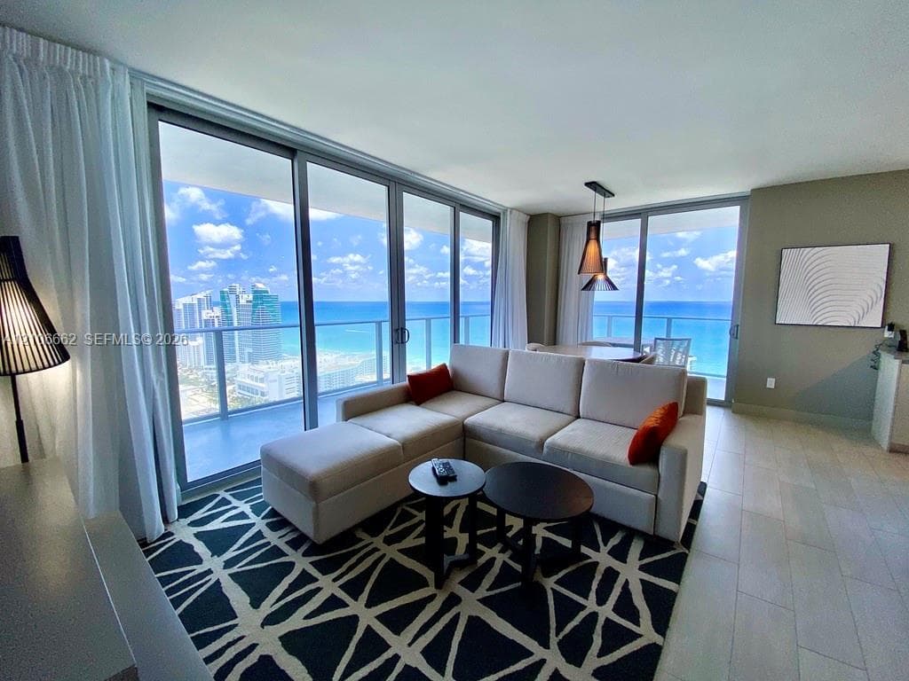 4010 S Ocean Dr T3601 photo 3