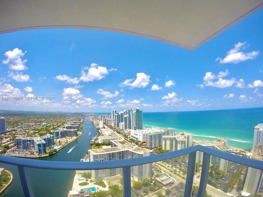 4010 S Ocean Dr T3601 photo 9