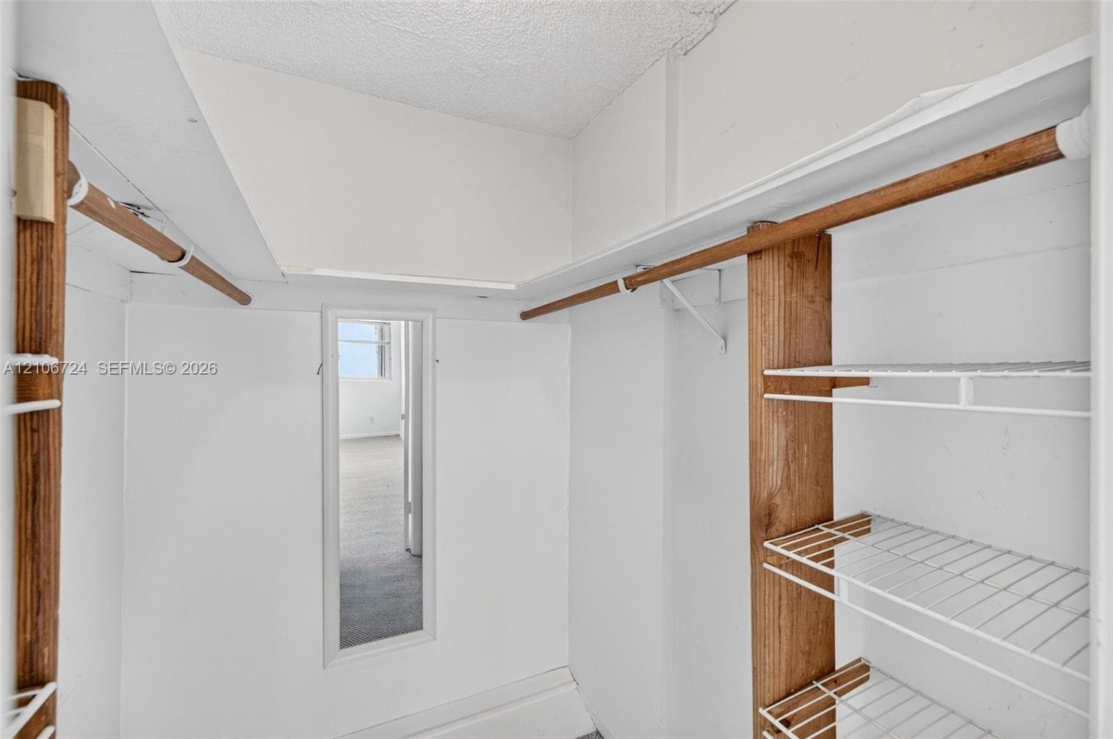 111 Golden Isles Dr G12 photo 22