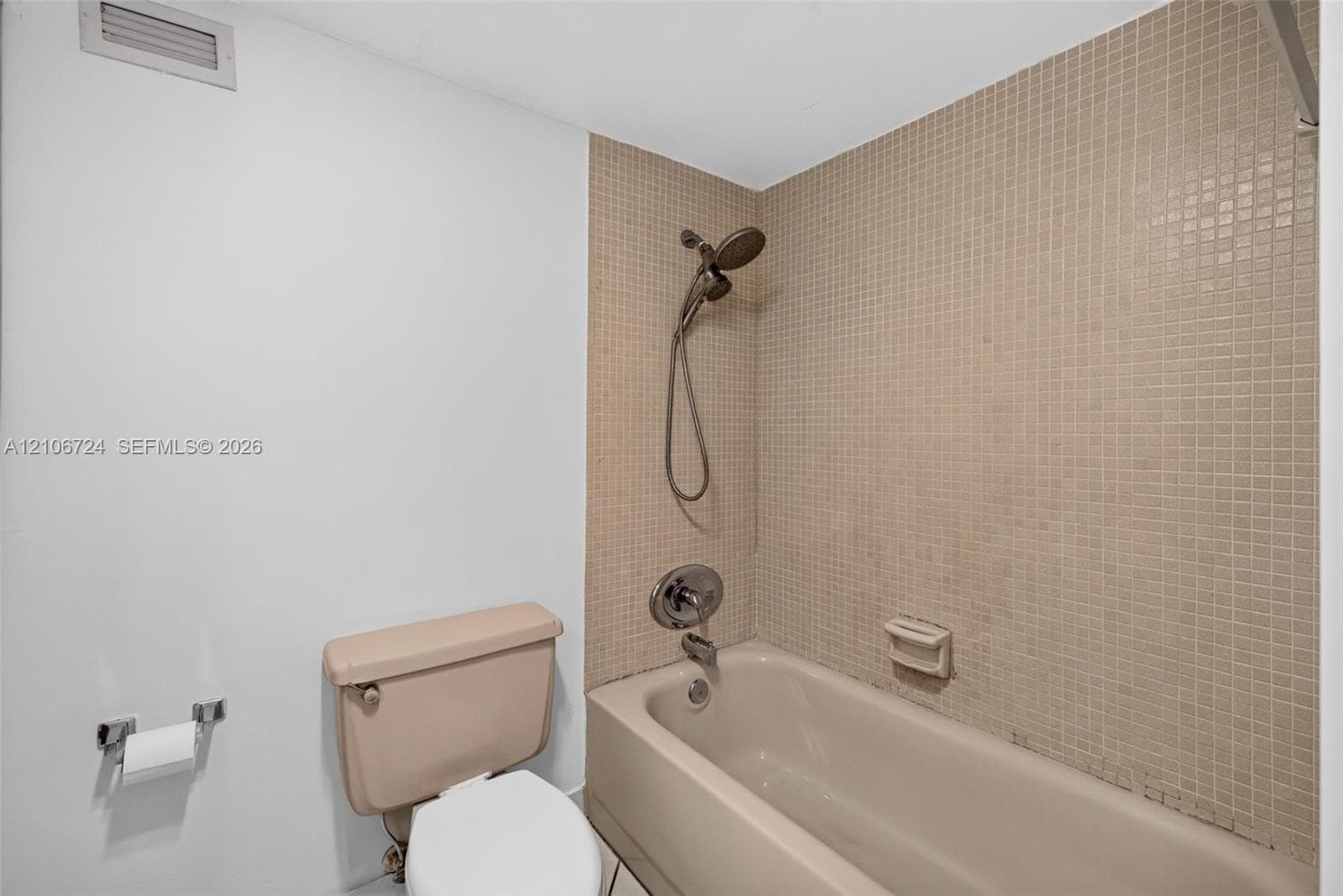 111 Golden Isles Dr G12 photo 25