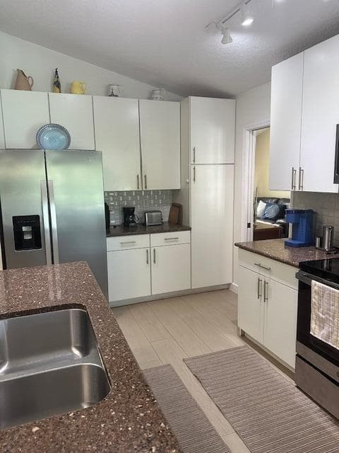 1420 Chapparel Way photo 11