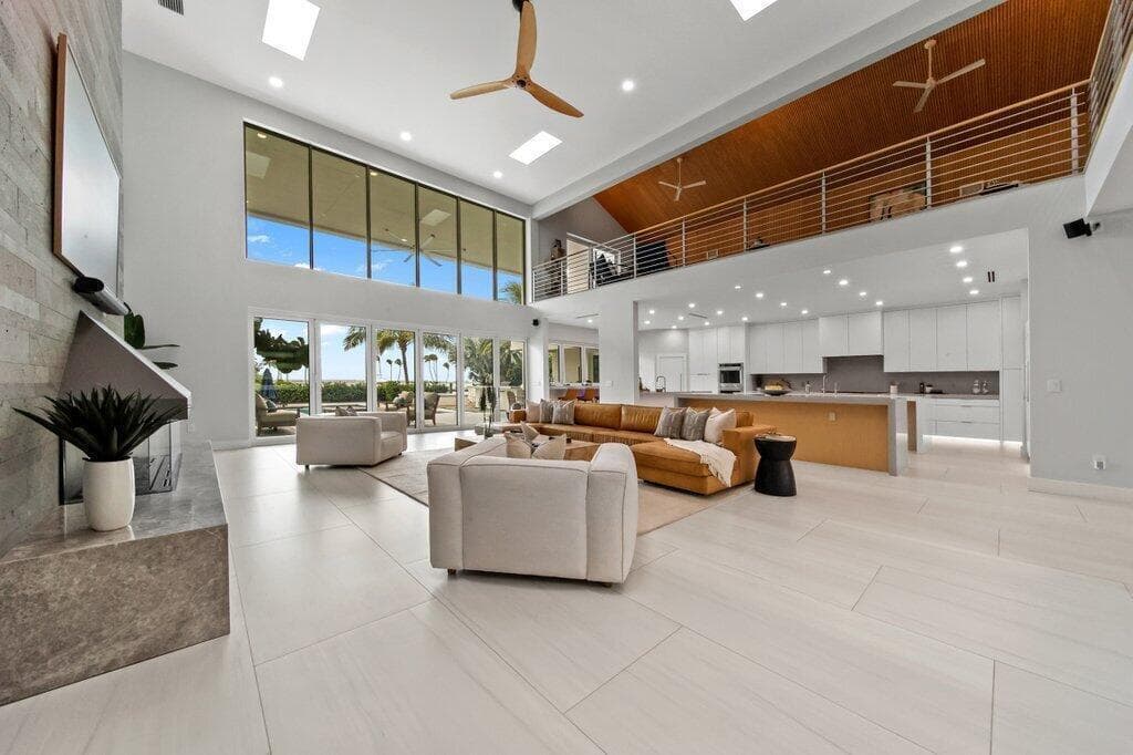 6879 SE SOUTH MARINA Way photo 20