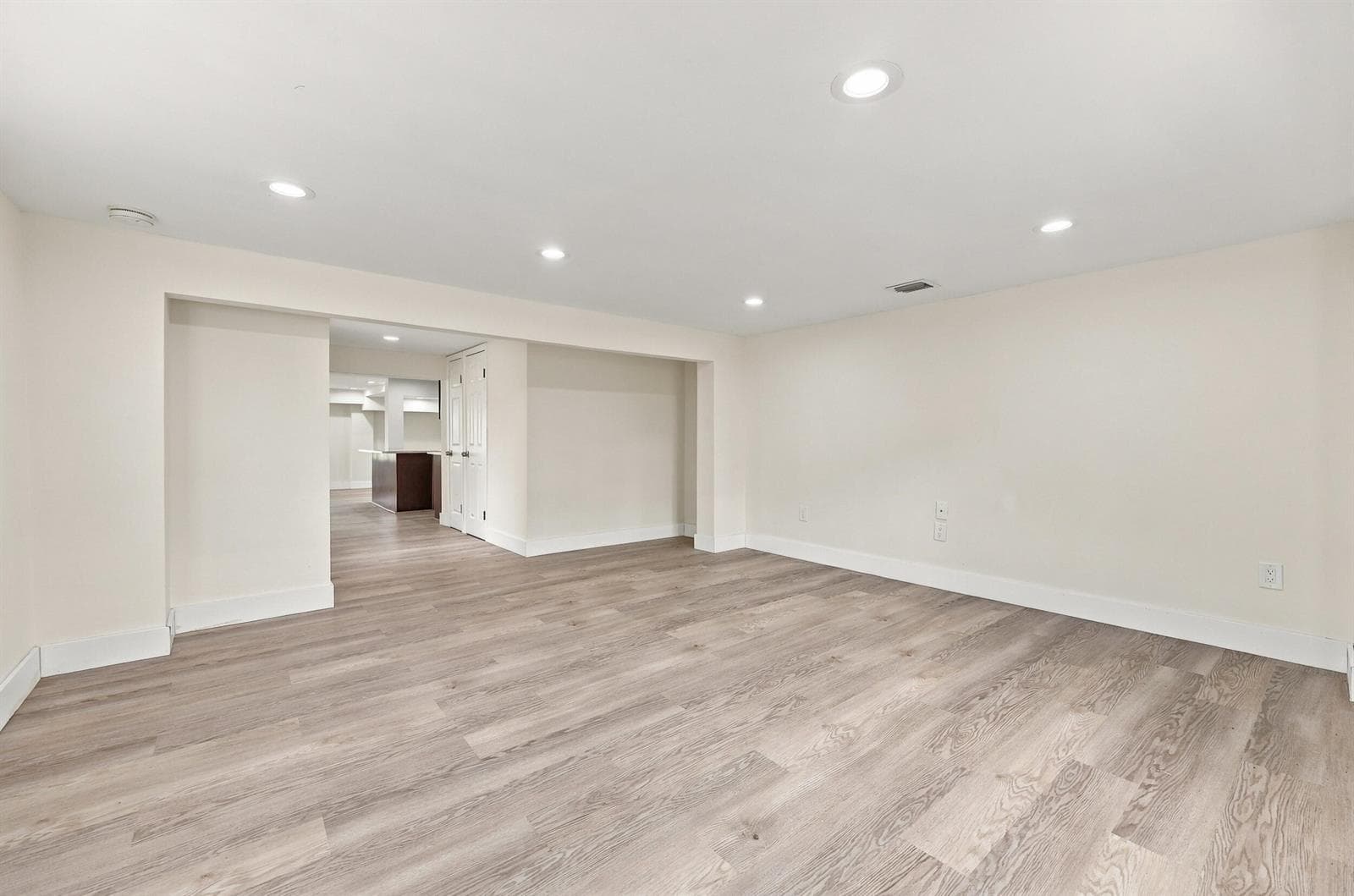 11193 49th Street N photo 12