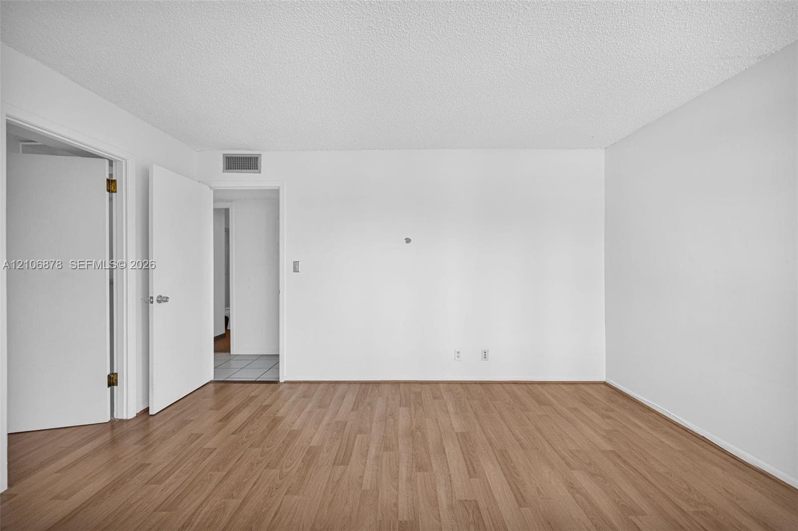 2420 Diana Dr 306 photo 20