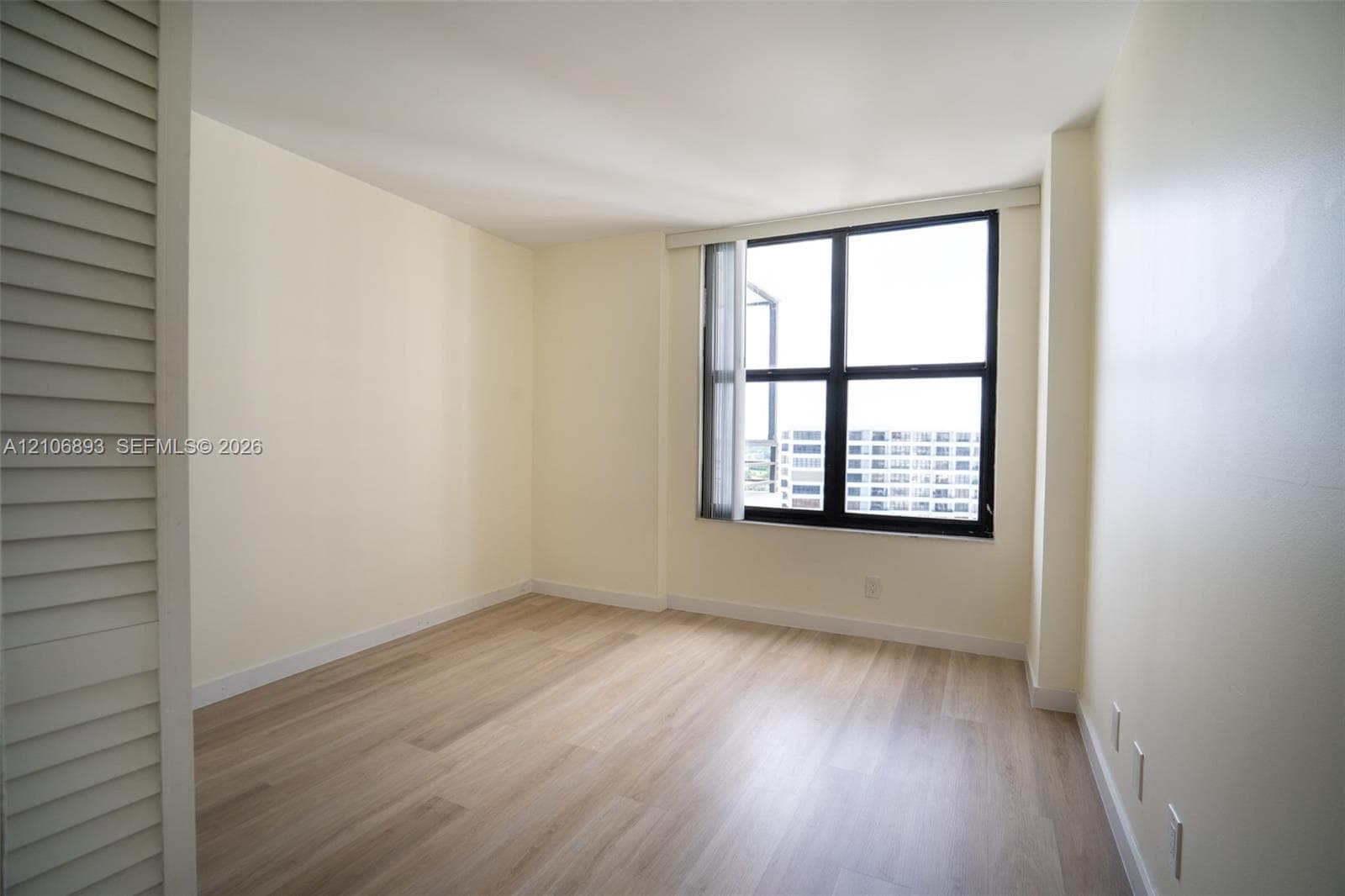 2500 Parkview Dr 2020 photo 23