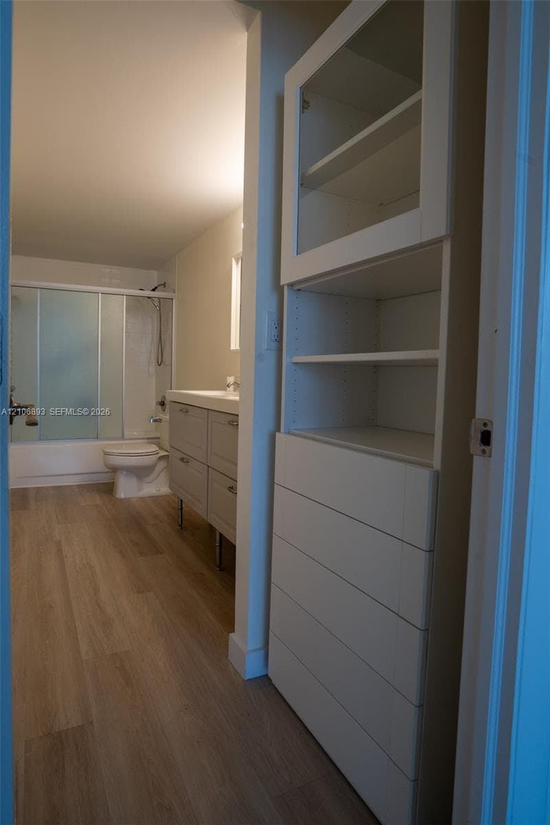 2500 Parkview Dr 2020 photo 19