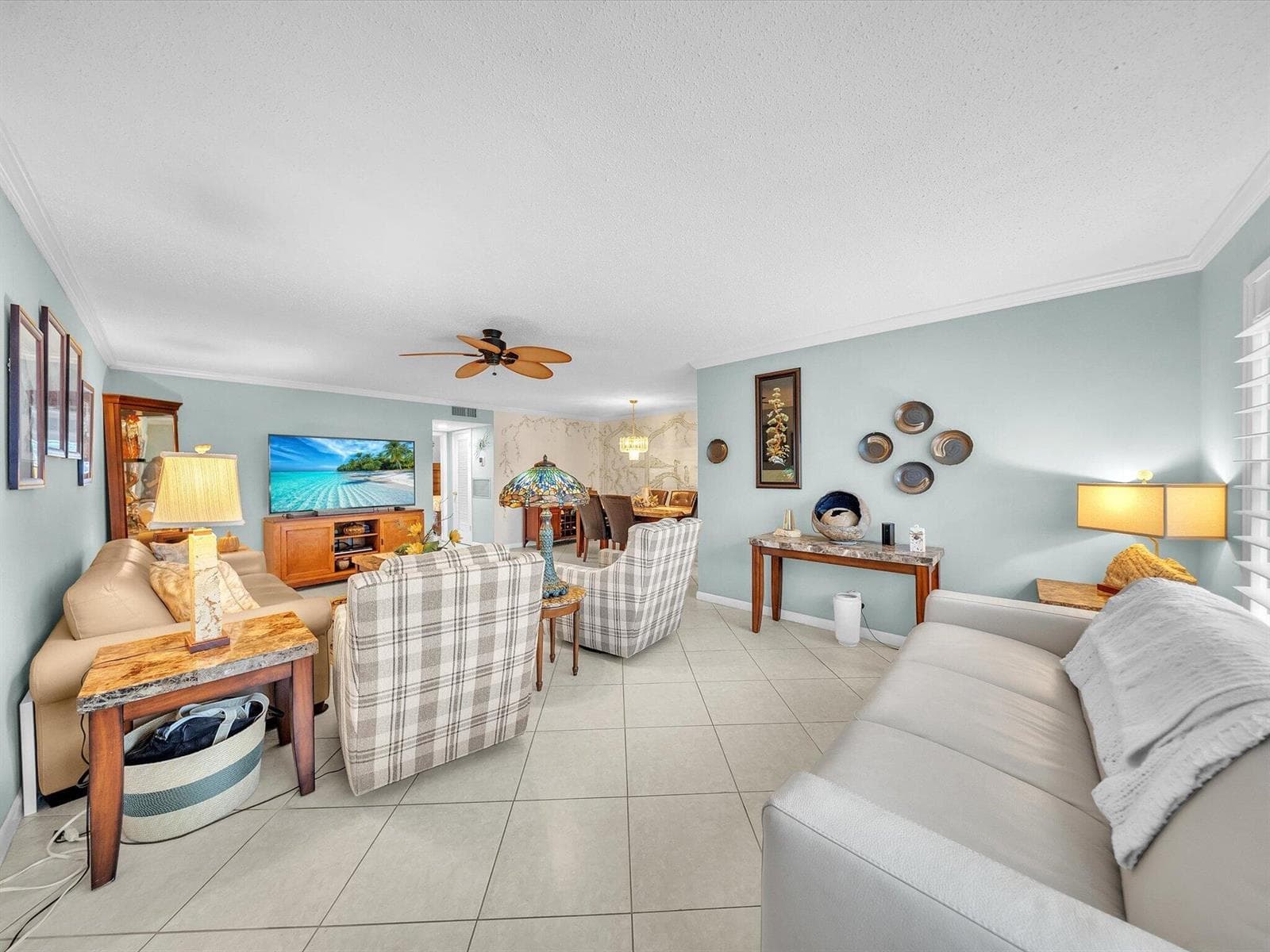 380 HIGH POINT Boulevard B photo 7