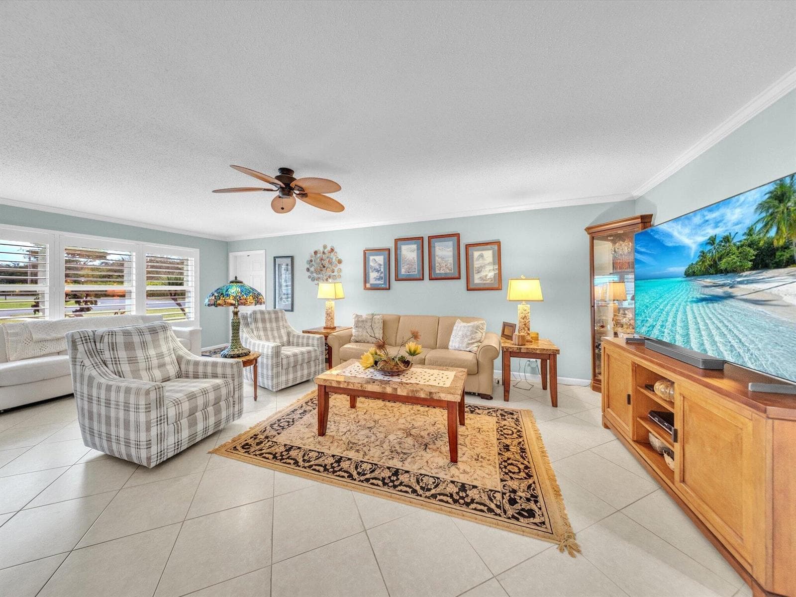 380 HIGH POINT Boulevard B photo 10