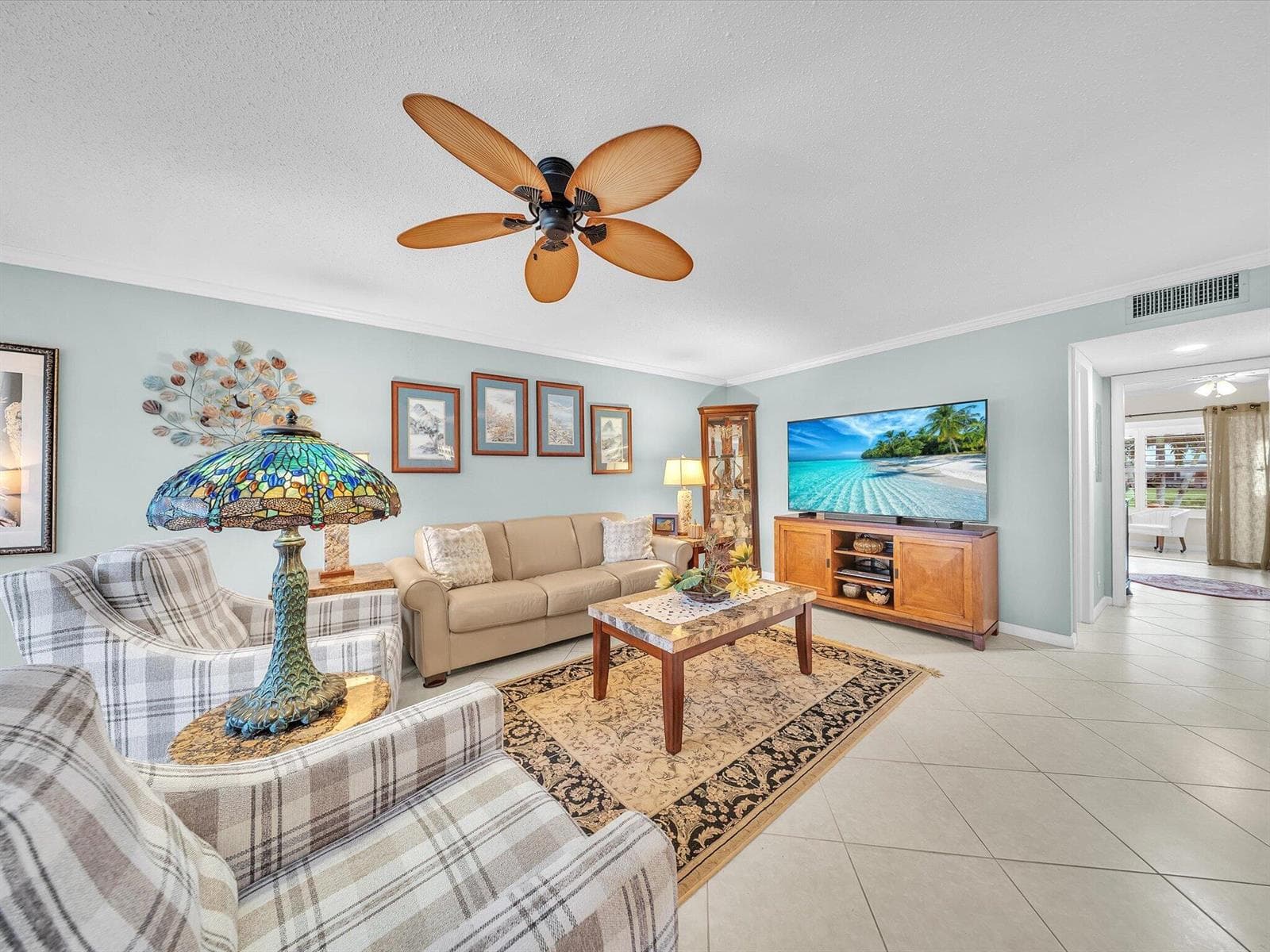 380 HIGH POINT Boulevard B photo 11