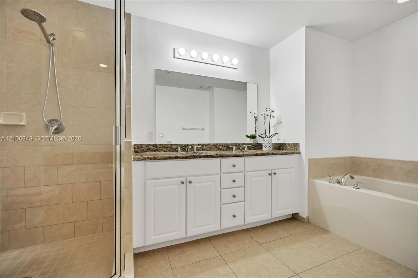 3001 NE 185th St 523 photo 22