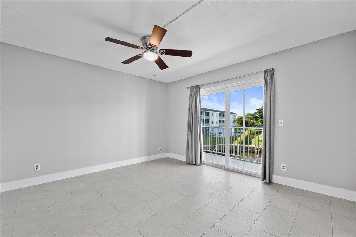 131 Doolen Court 207 photo 12
