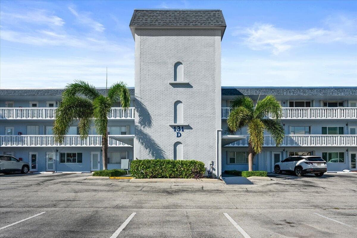 131 Doolen Court 207 photo 1