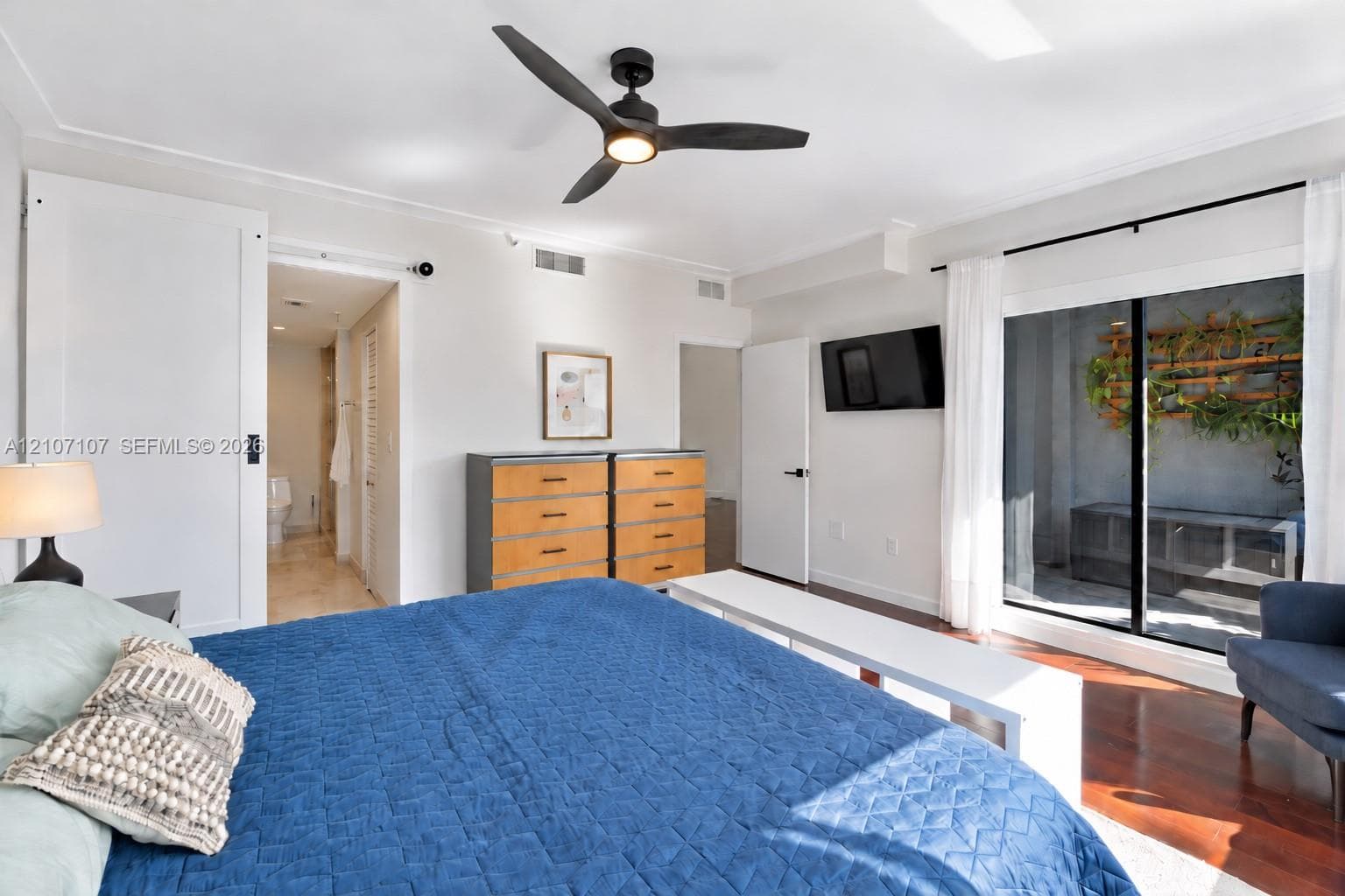 416 Poinciana Dr 1722 photo 12