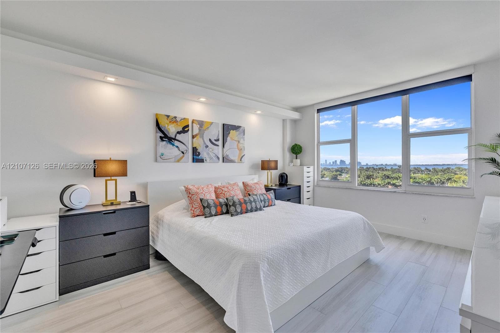 5600 Collins Ave 10H photo 24