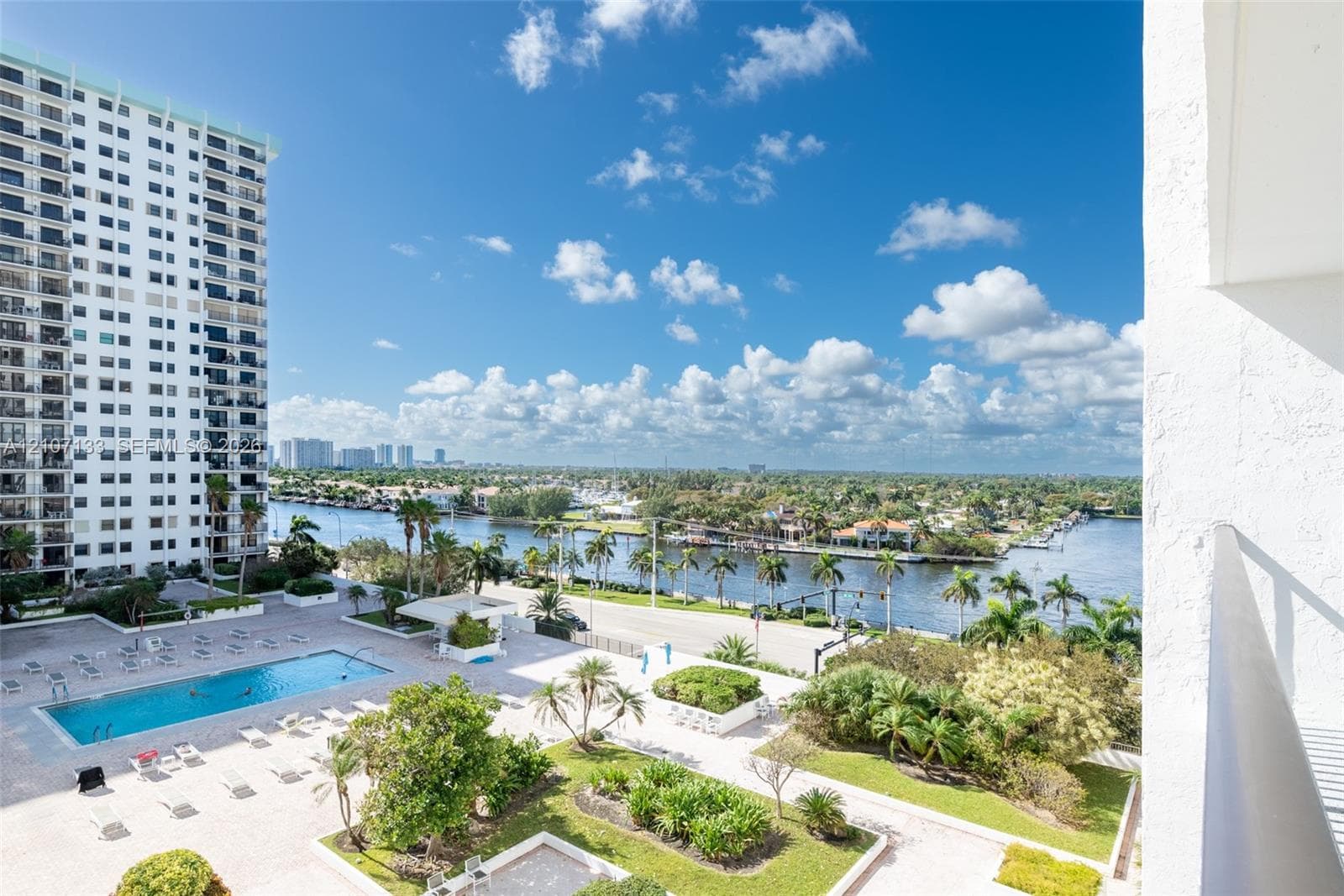 1201 S Ocean Dr 907N photo 22
