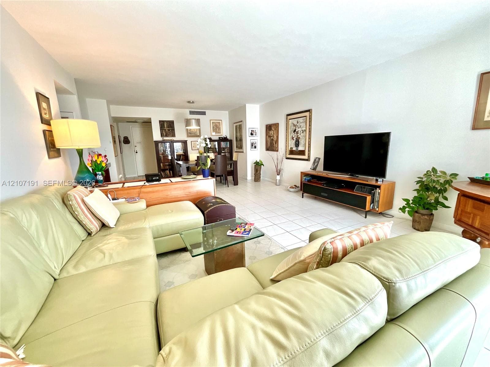 2500 Parkview Dr 1619 photo 11