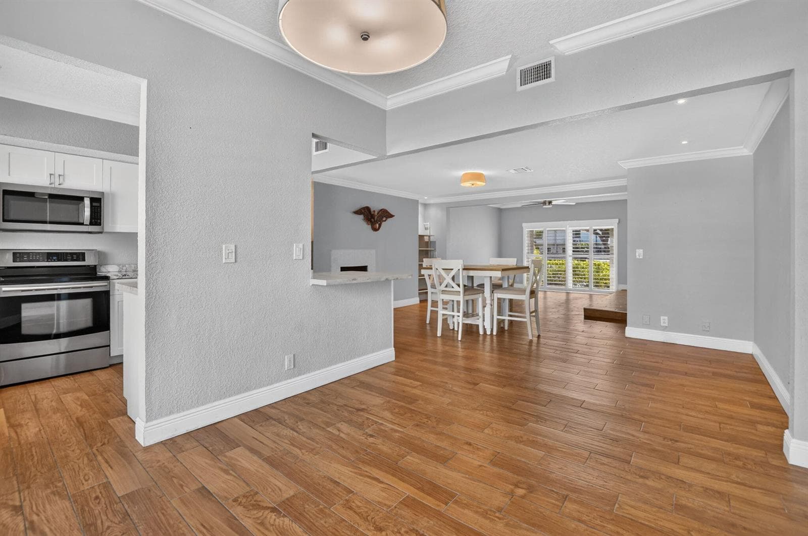 2107 NE 44th Street photo 14