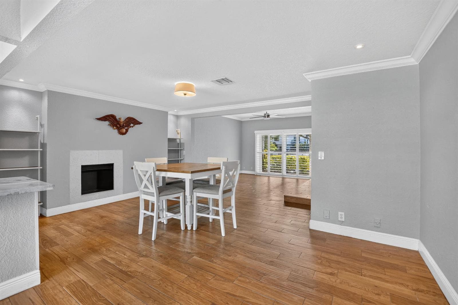 2107 NE 44th Street photo 15