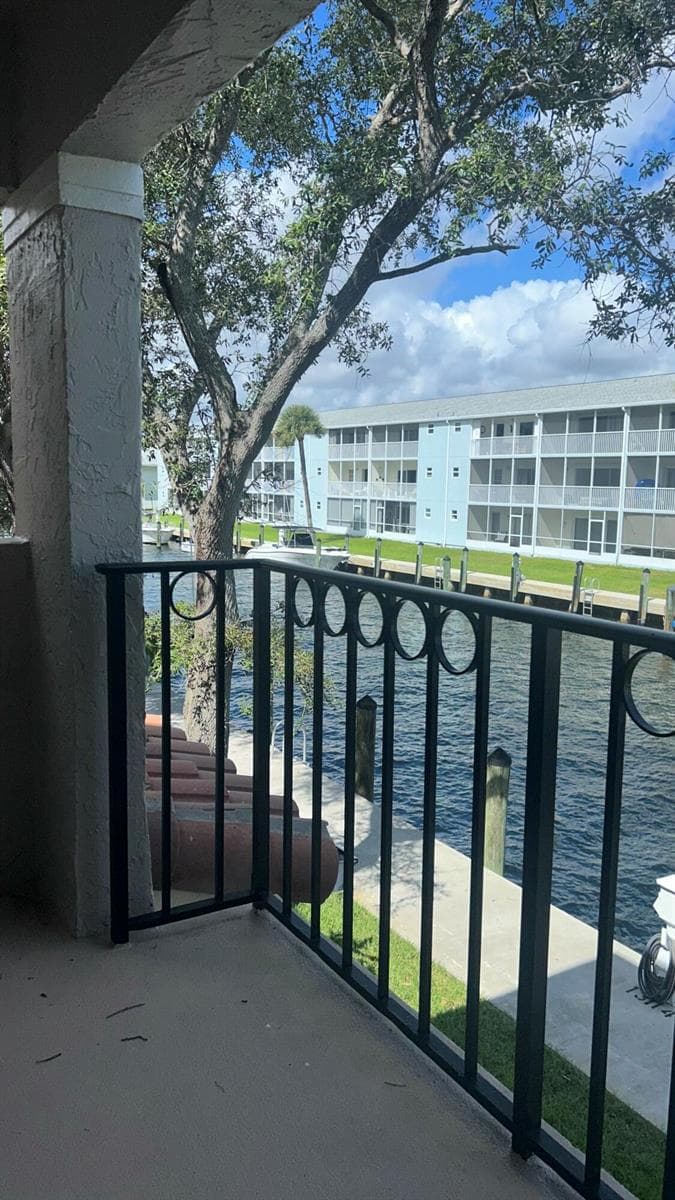 1135 Lake Shore Drive 201 photo 17