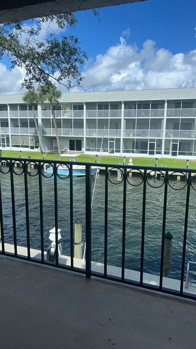 1135 Lake Shore Drive 201 photo 16