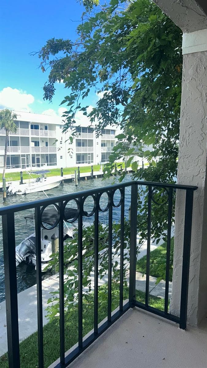 1135 Lake Shore Drive 201 photo 18