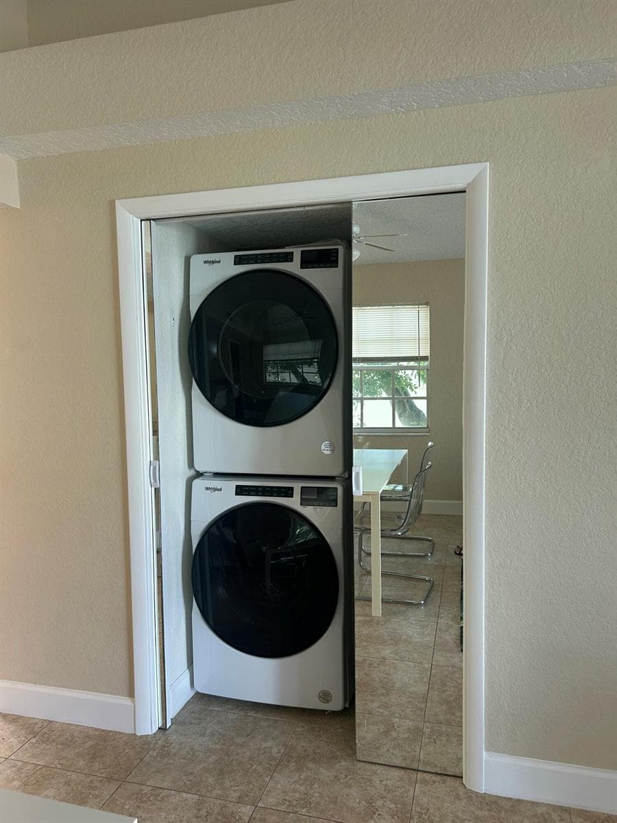 1135 Lake Shore Drive 201 photo 15