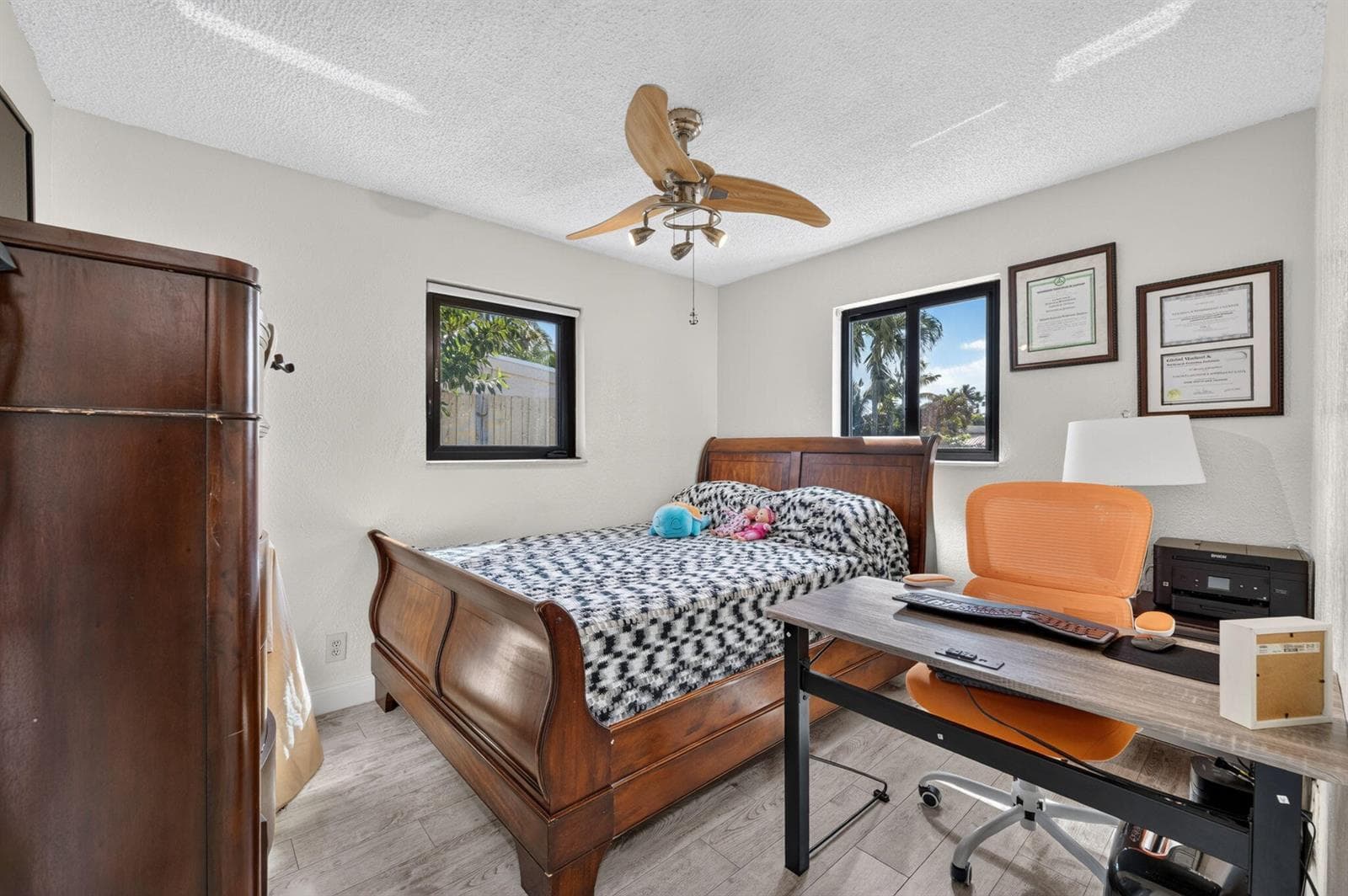 2634 SHERIDAN Street photo 12