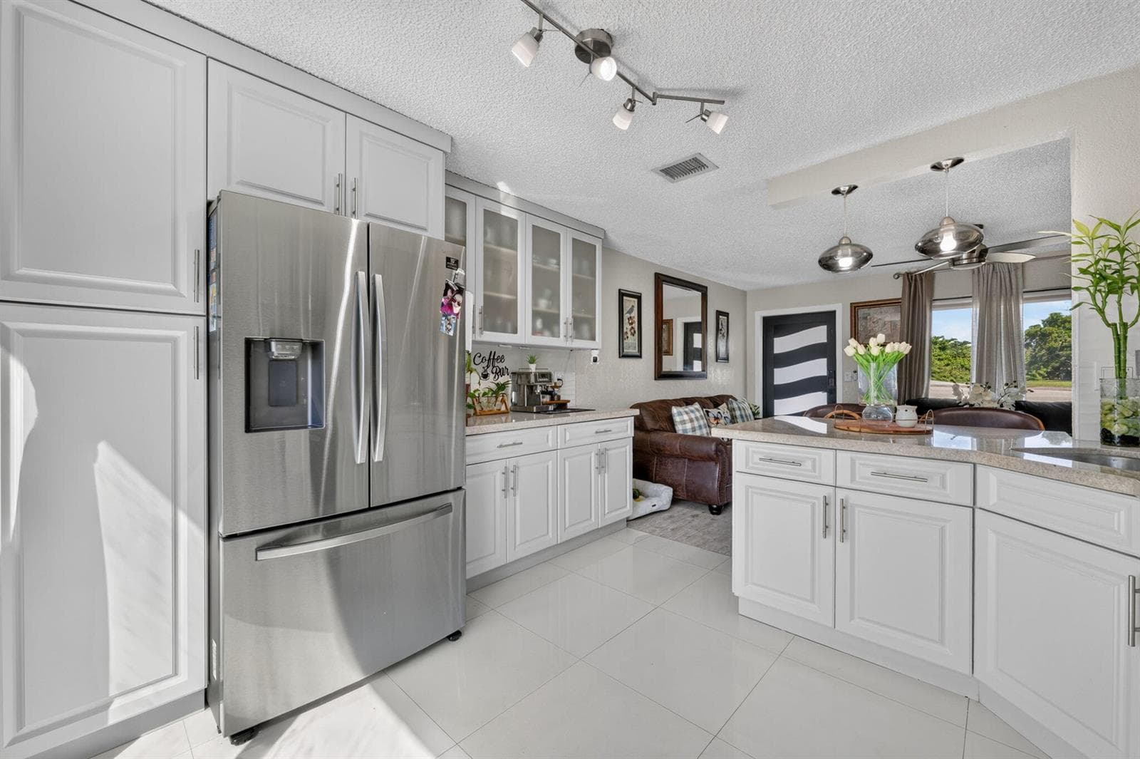 2634 SHERIDAN Street photo 7