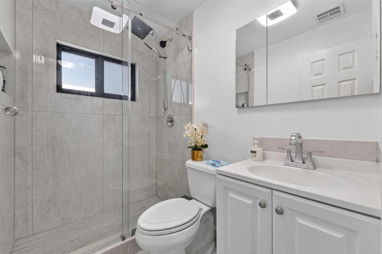 2634 SHERIDAN Street photo 11