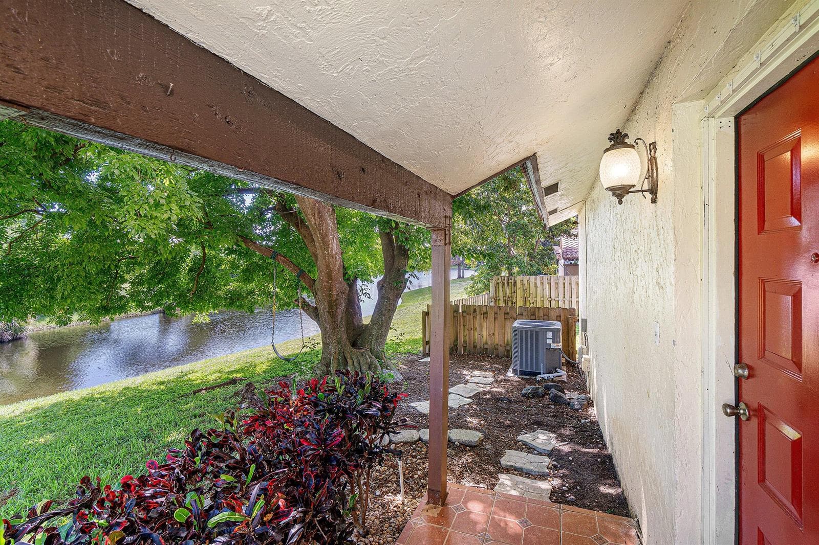 2810 SAND PINES Court photo 7