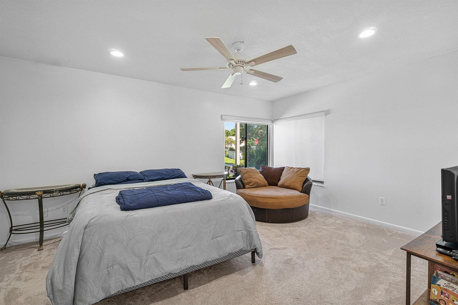 2810 SAND PINES Court photo 20