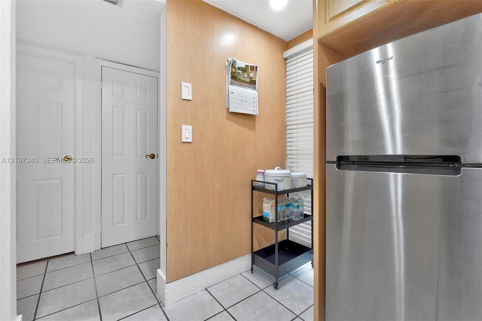 3401 N Country Club Dr 406 photo 7