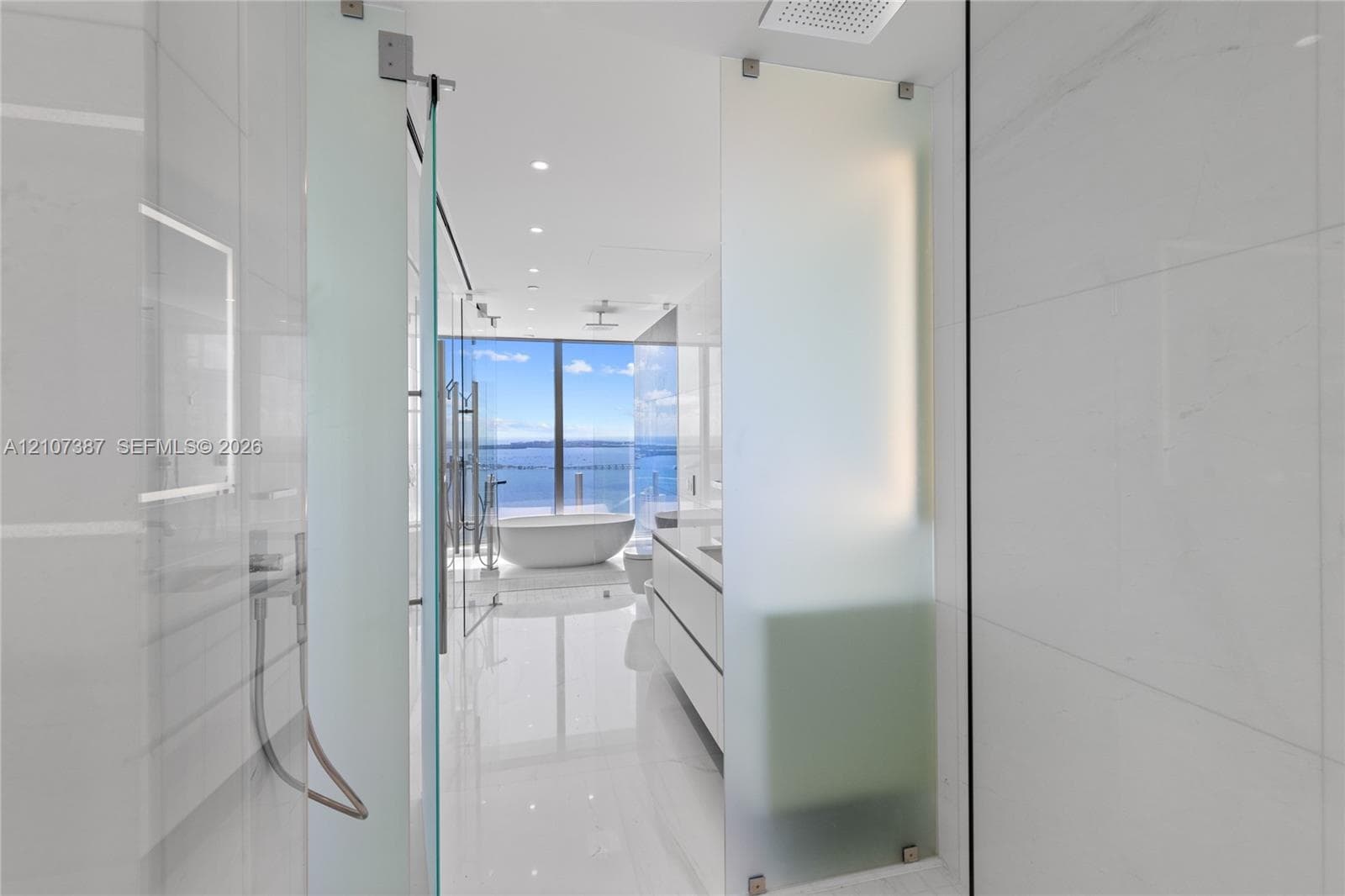 300 Biscayne Boulevard Way 4901E photo 23