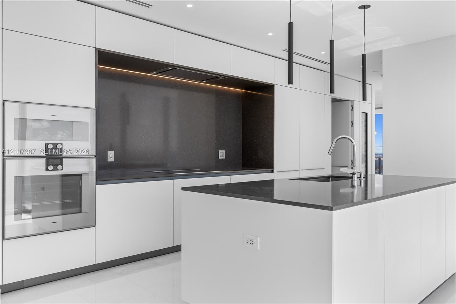 300 Biscayne Boulevard Way 4901E photo 17