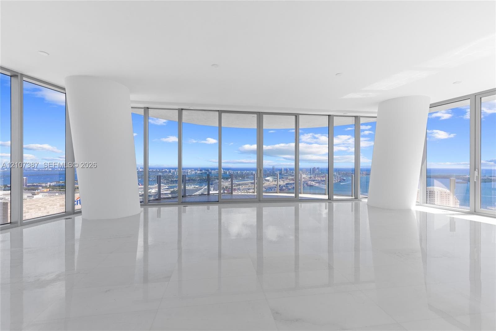 300 Biscayne Boulevard Way 4901E photo 5