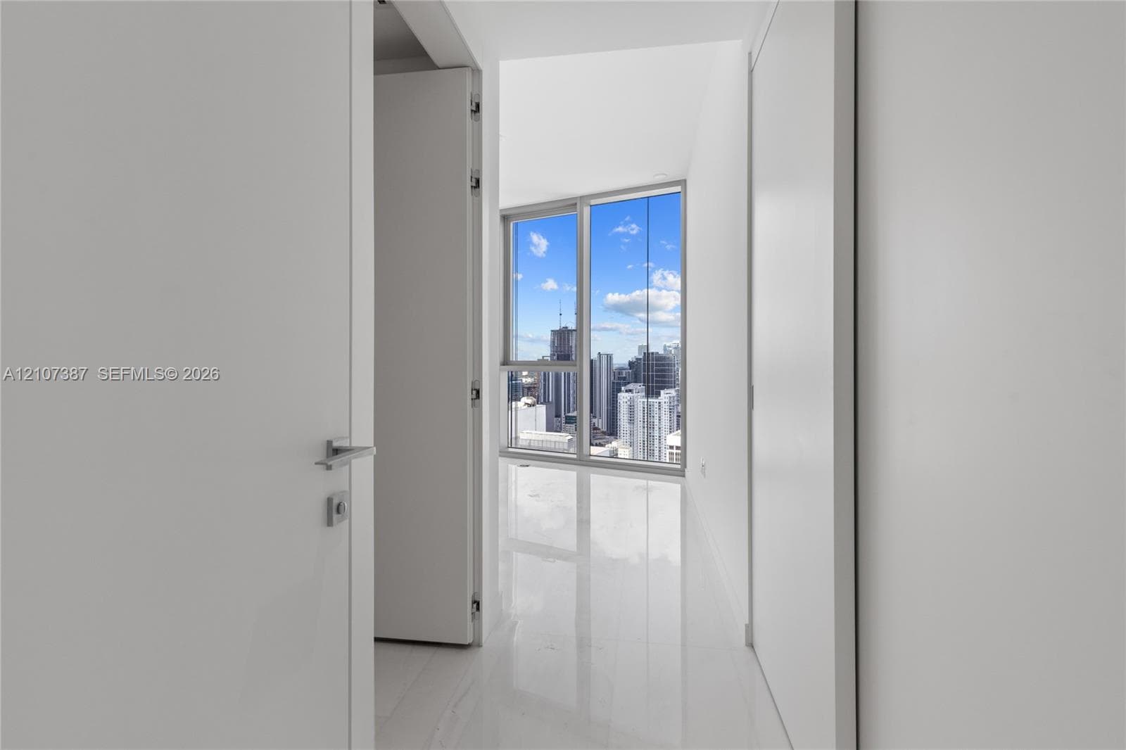 300 Biscayne Boulevard Way 4901E photo 20
