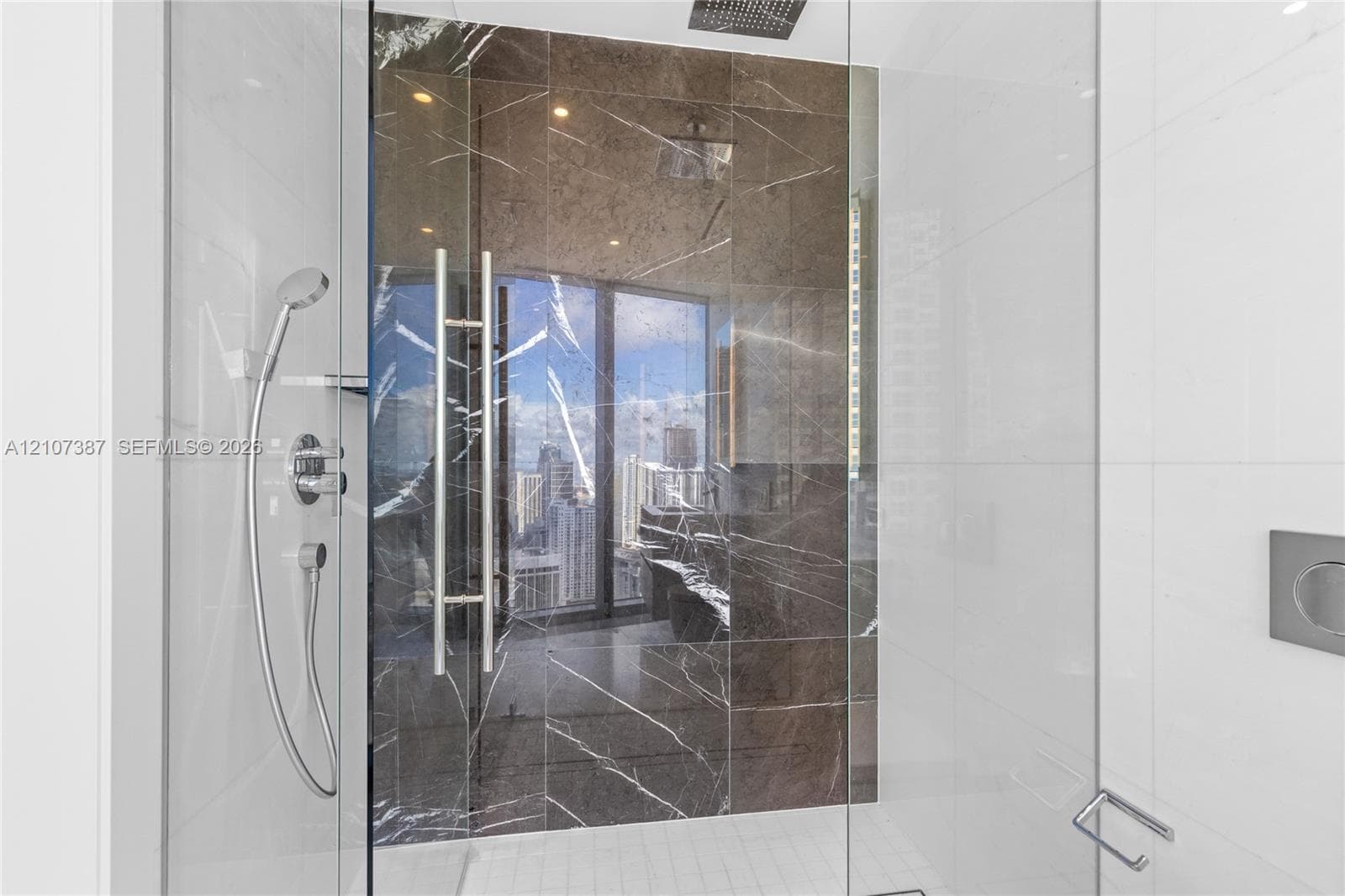 300 Biscayne Boulevard Way 4901E photo 24