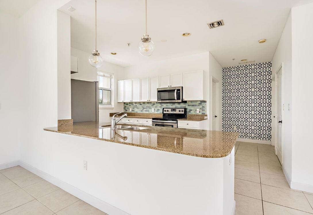 3960 N Flagler Drive 306 photo 15