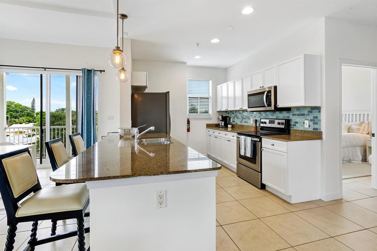 3960 N Flagler Drive 306 photo 11