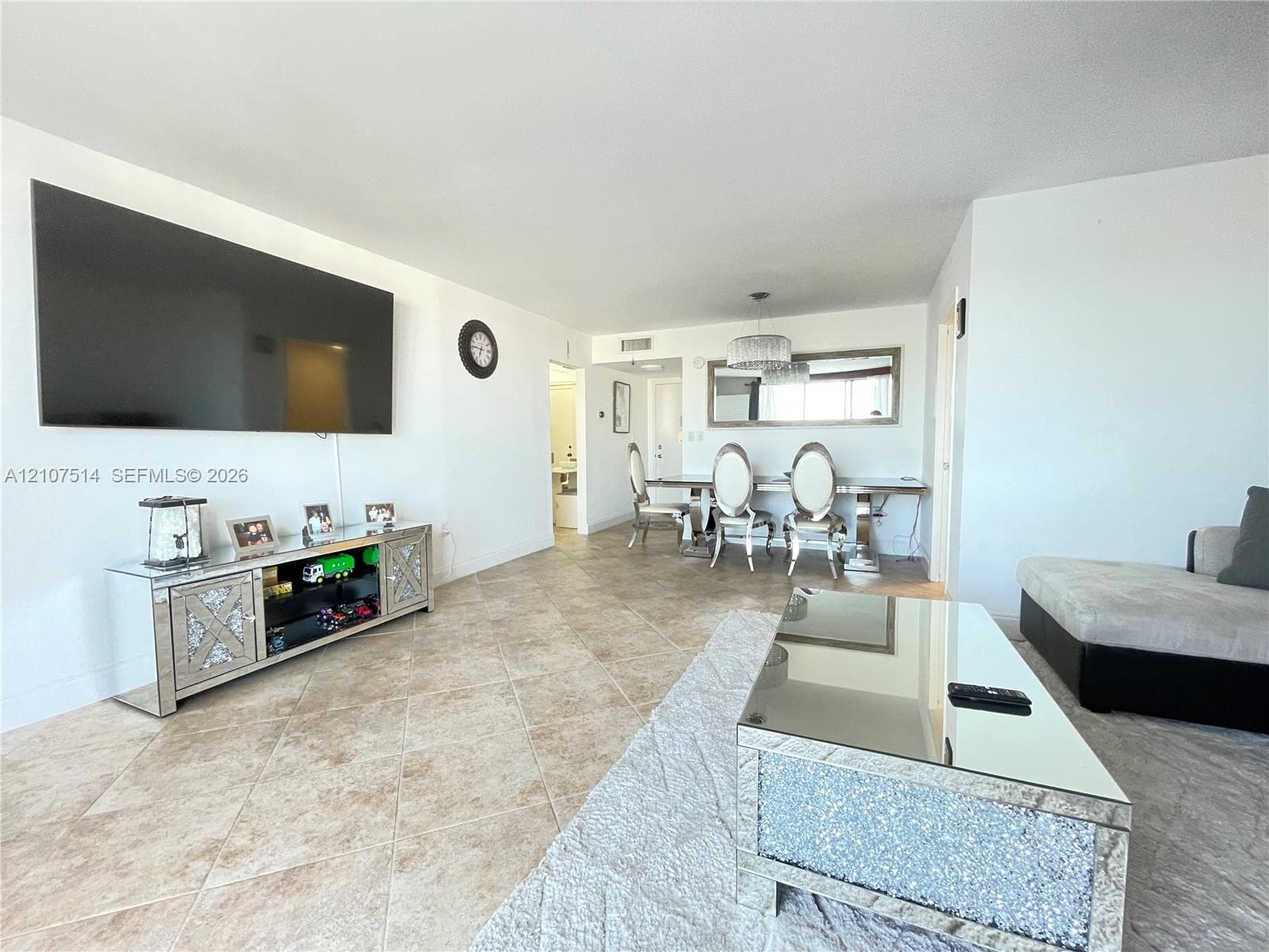 2750 NE 183rd St 2310 photo 8