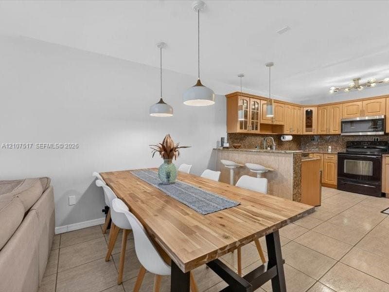16531 NE 35th Ave 402-11 photo 25