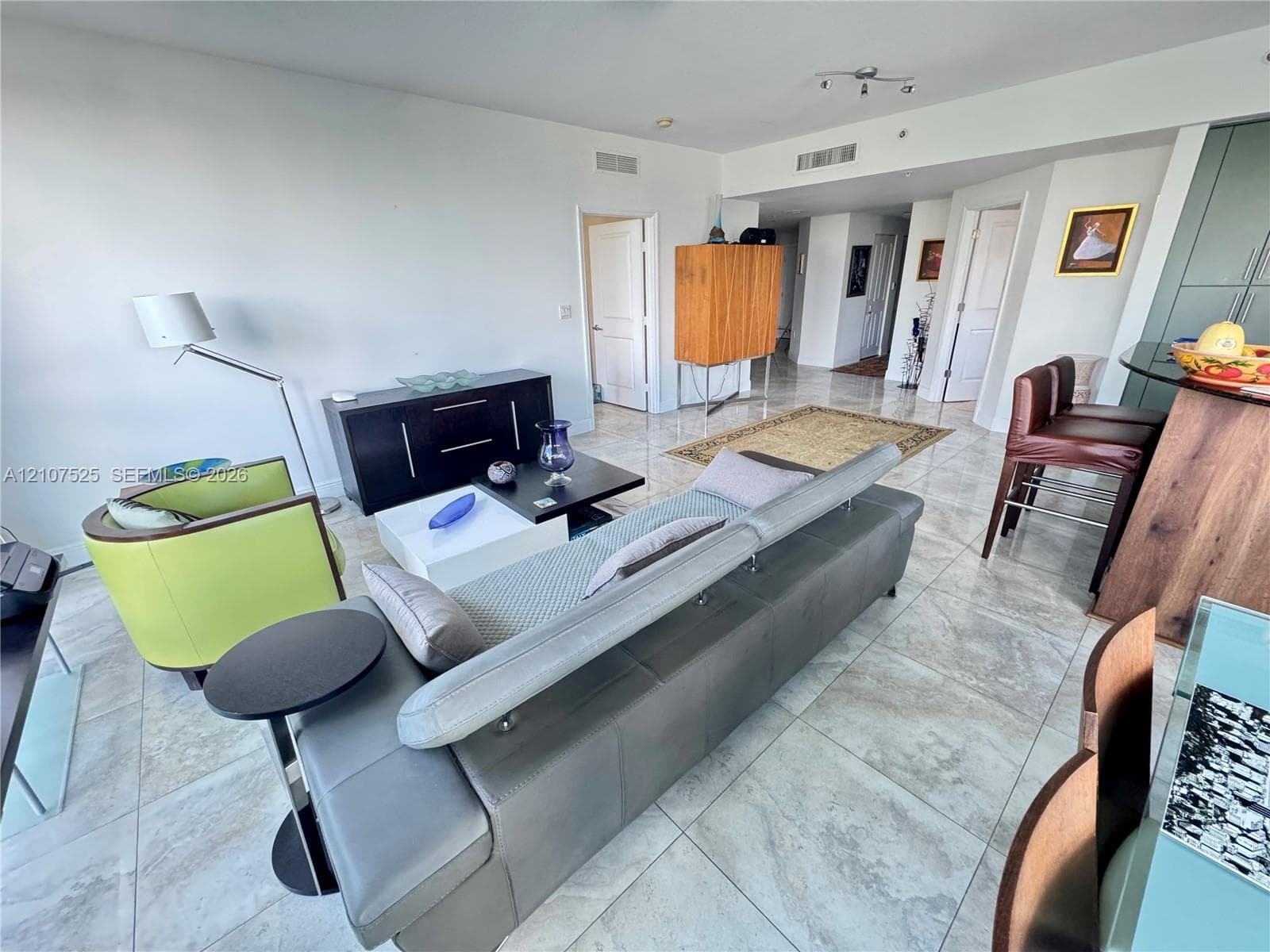 7910 Harbor Island Dr 405 photo 10