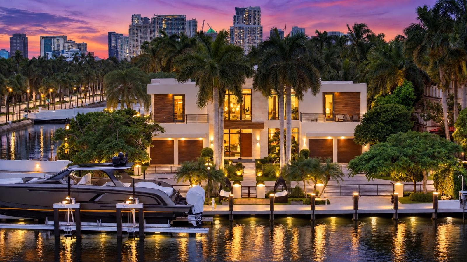 1 ROYAL PALM Drive photo 1
