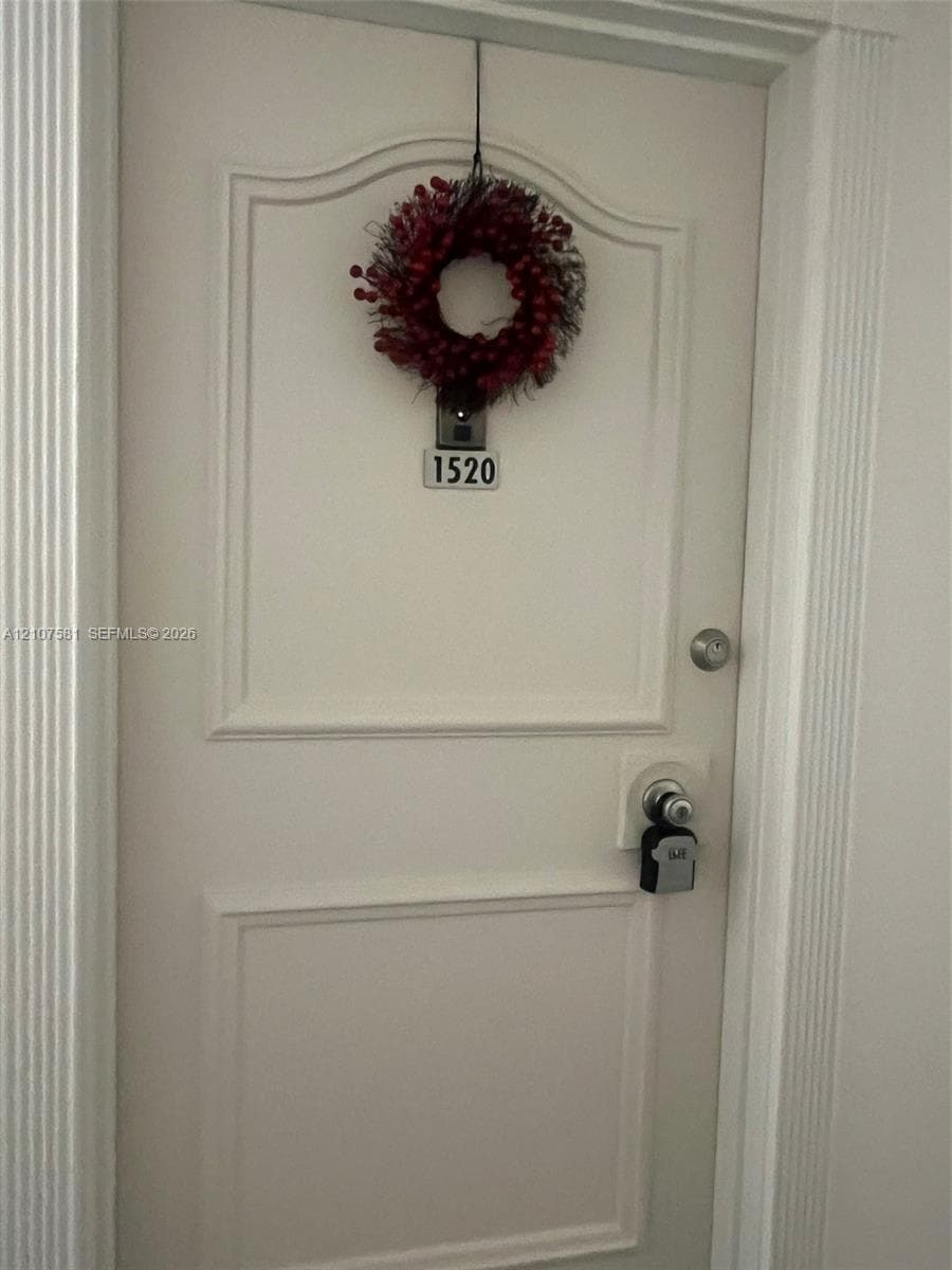 500 Bayview Dr 1520 photo 4