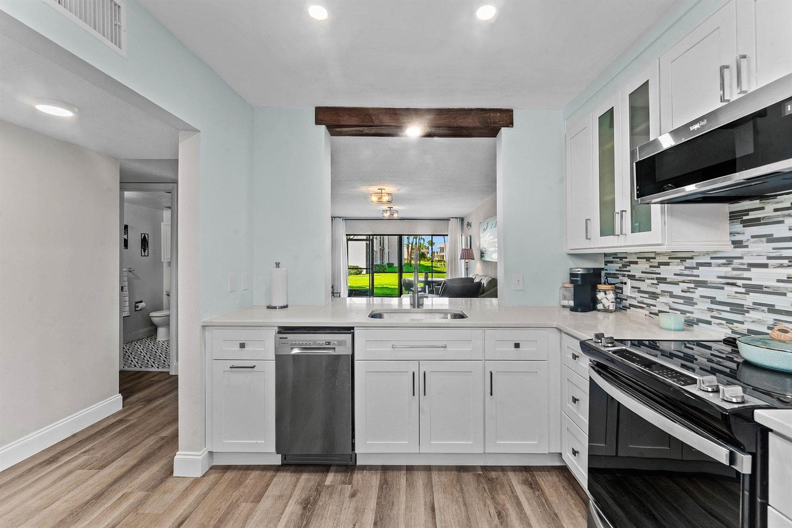 1950 SW Palm City Road 4-102 photo 6