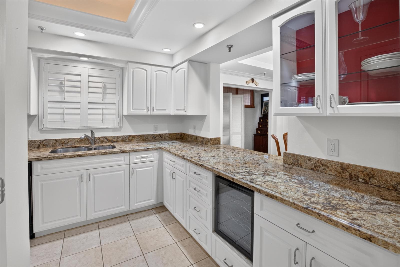 11370 Twelve Oaks Way 111 photo 12